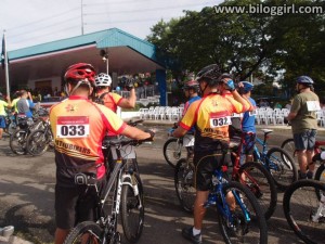 Padyakan sa Bicutan - Civilian mountain bikers